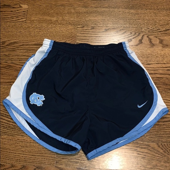 nike dry tempo running shorts womens